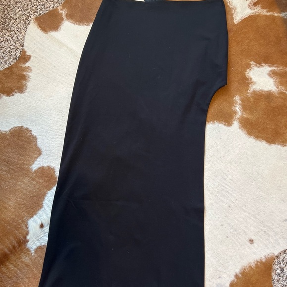 NBD Lorelei Maxi Skirt w/Slit - Black & New with Tags! (Sold out on Revolve) - Picture 8 of 10
